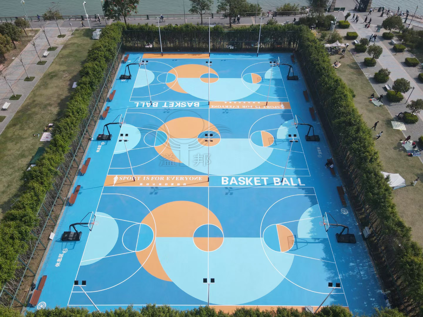 公園籃球場(chǎng) 公園籃球場(chǎng)
